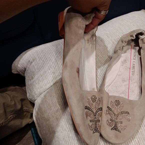 Vince Camuto Tan Ballet Flats Size 9.5 - Picture 6 of 6